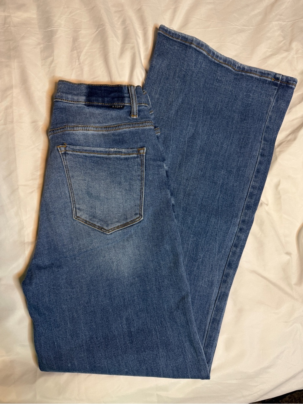 Wide-Leg Women's Denim Jeans in Medium Blue